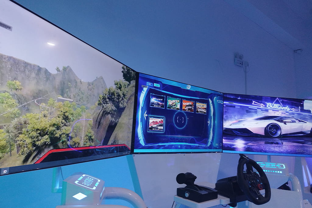 Трехэкранный гоночный VR симулятор, аркадный игровой автомат для развлекательных центров, тестирование интерфейса